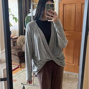 Grey long sleeve cardigan with twist detail